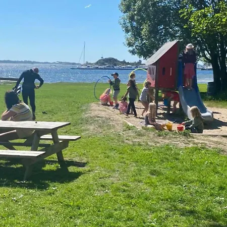 Spacious With 4 Bedrooms *